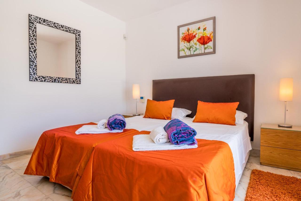 Casa Laranja Three Bedroom Villa Лоуле Екстериор снимка