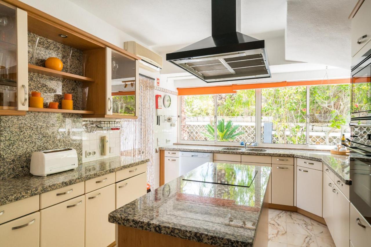 Casa Laranja Three Bedroom Villa Лоуле Екстериор снимка