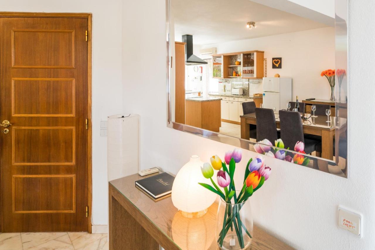Casa Laranja Three Bedroom Villa Лоуле Екстериор снимка