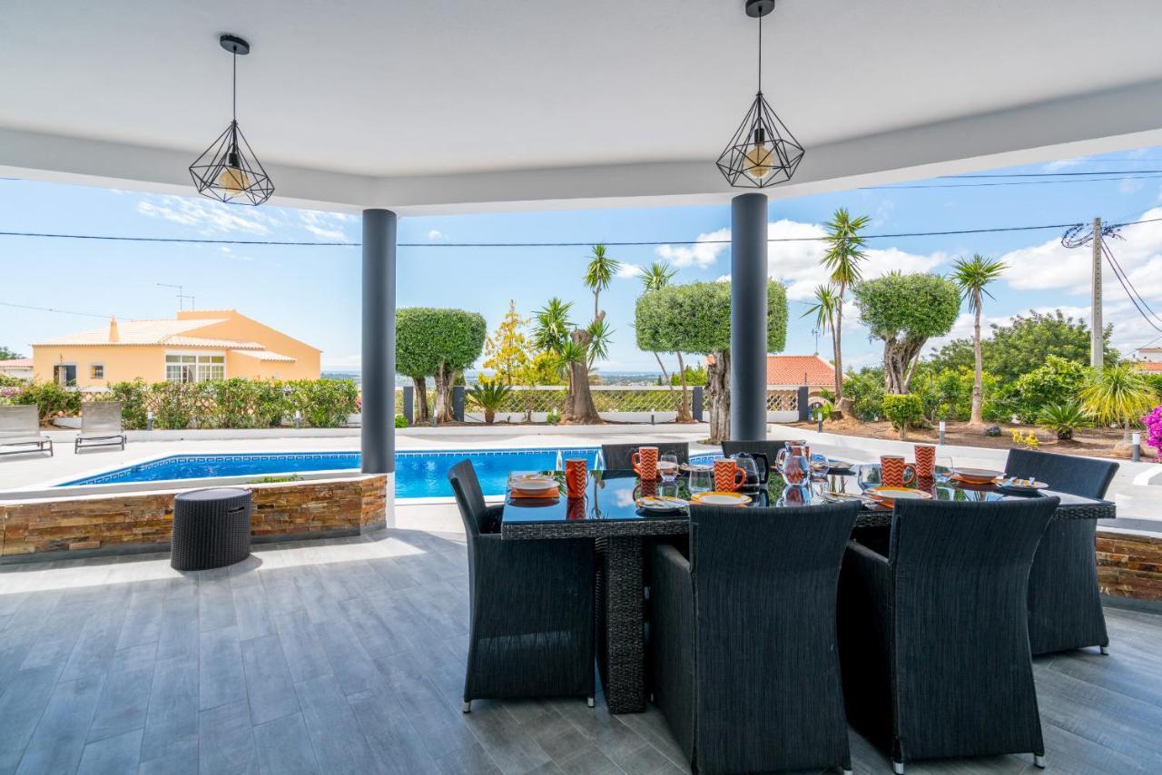 Casa Laranja Three Bedroom Villa Лоуле Екстериор снимка