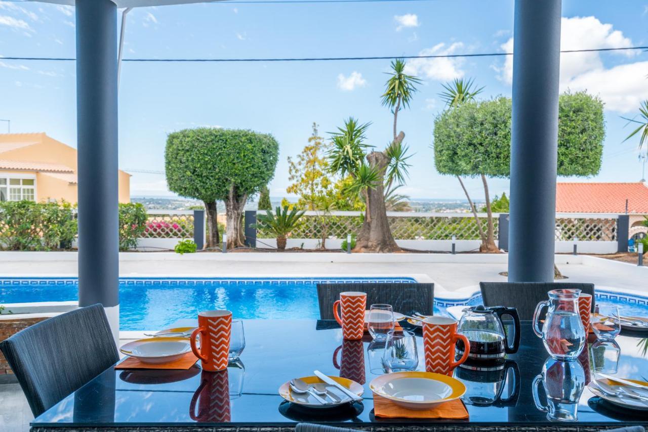 Casa Laranja Three Bedroom Villa Лоуле Екстериор снимка